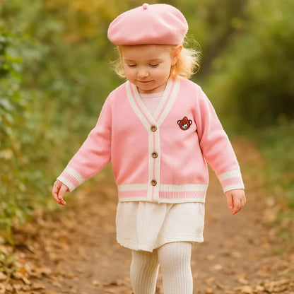 CozziWear – Varm og trendy – strikket vest med bjørne