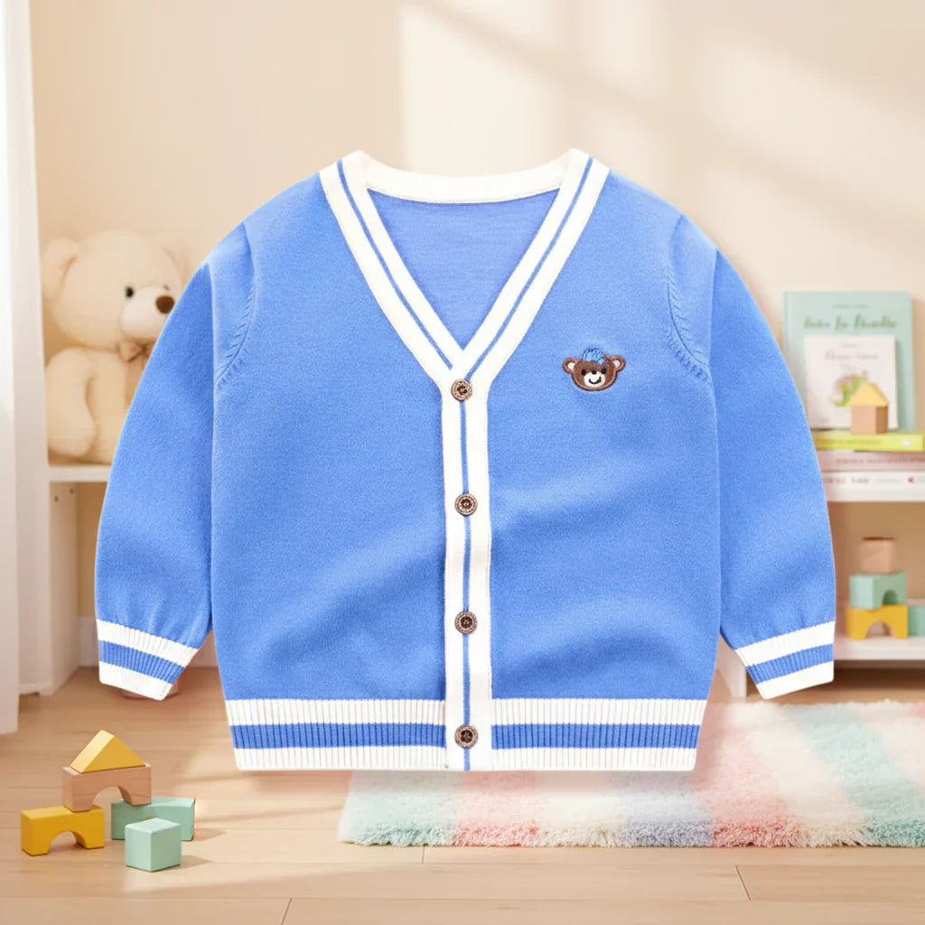 CozziWear – Varm og trendy – strikket vest med bjørne