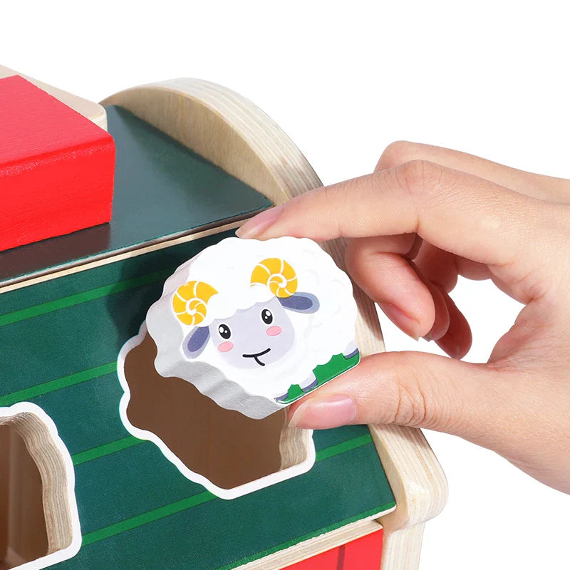 Farm Sort™ – Sjovt at farve og forme - sorteringsspil med bondegård i træ